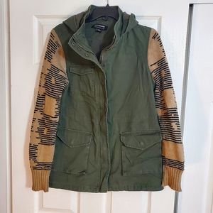 Military style jacket with "sweater sleeves"